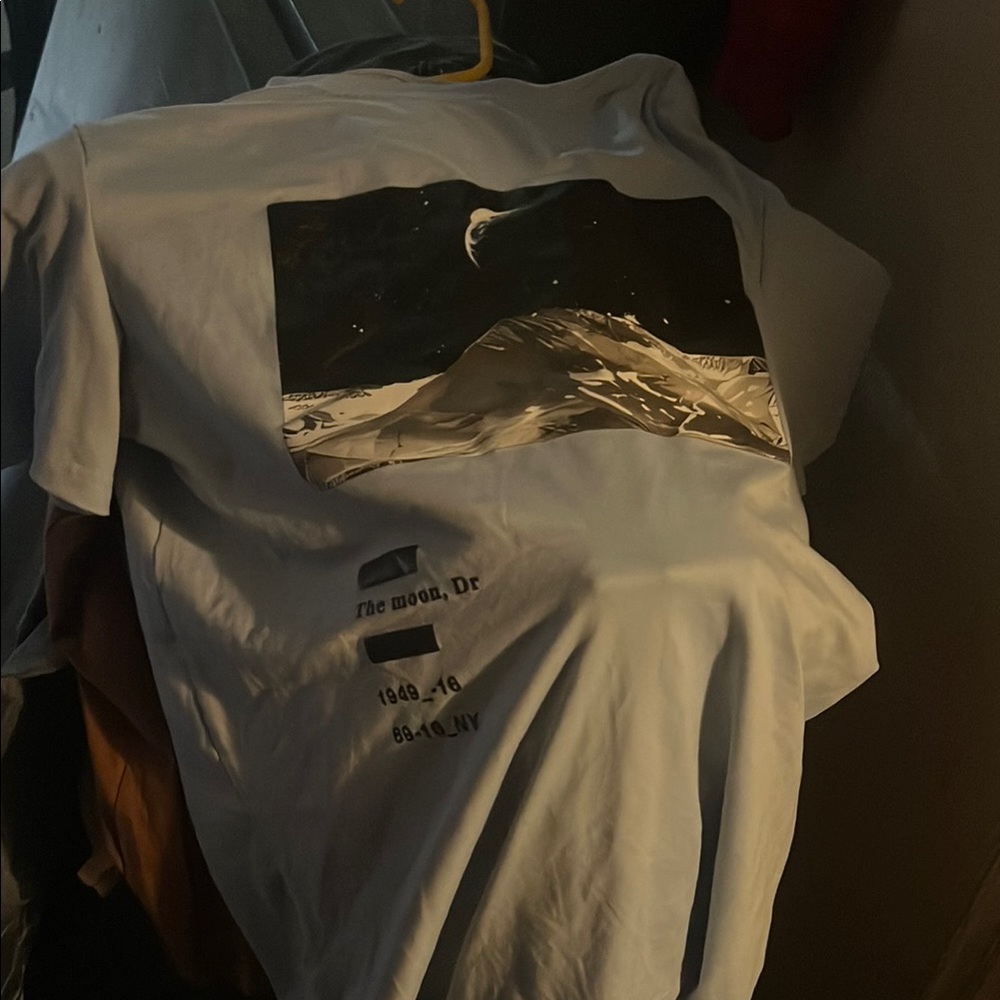 White Short Sleeve Tee Essential